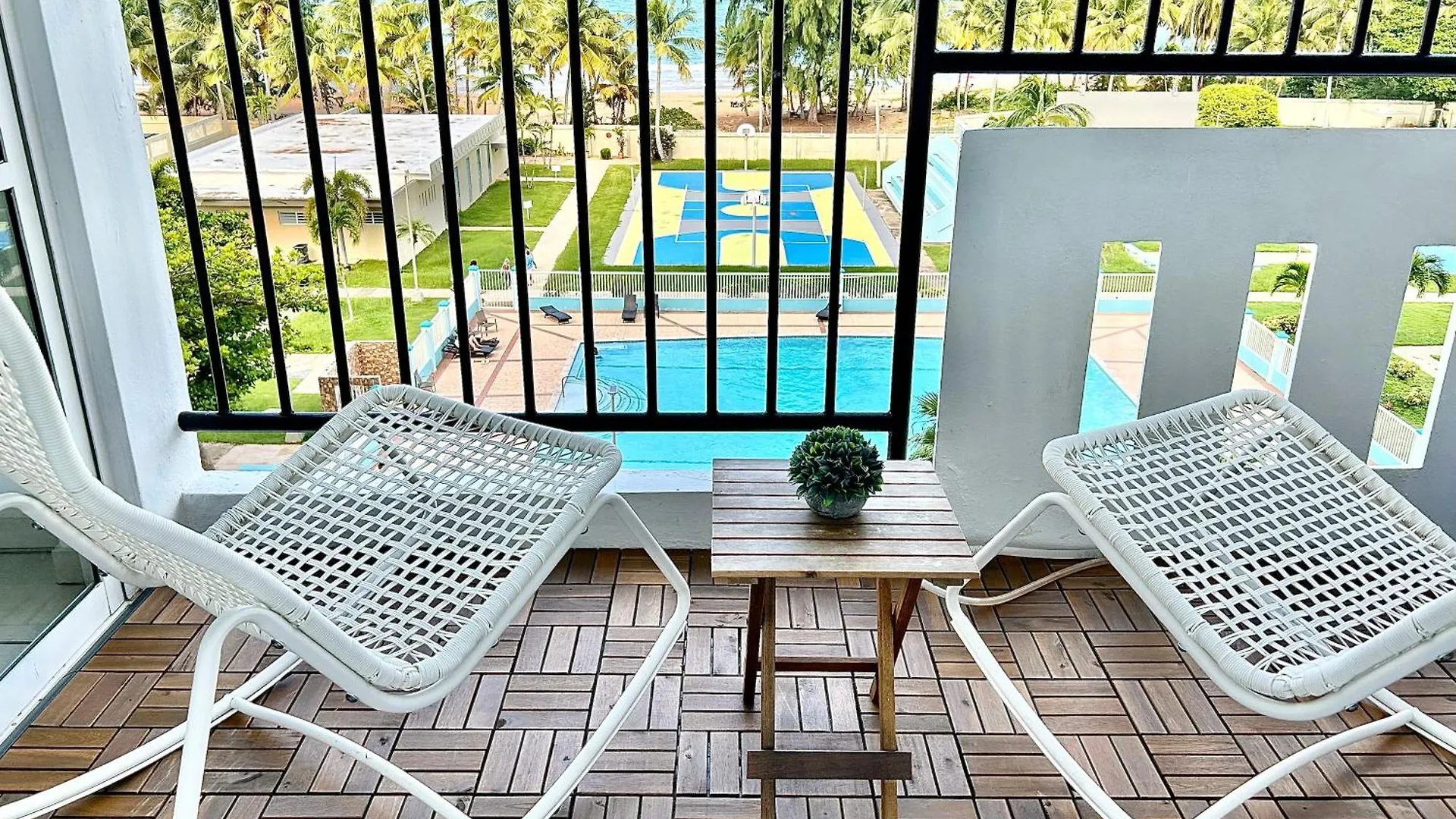 Luquillo Beach & Ocean Breeze Appartamento